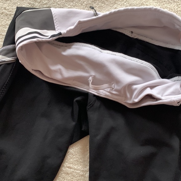 🍋Lululemon Women Size 6 Tight 25" - Picture 4 of 6